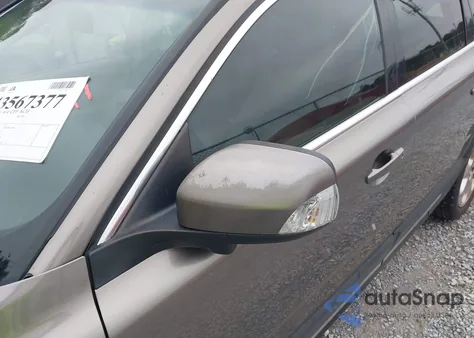 2011 Volvo Xc70 T6 z USA, uszkodzony, nr VIN YV4902BZ1B1101184